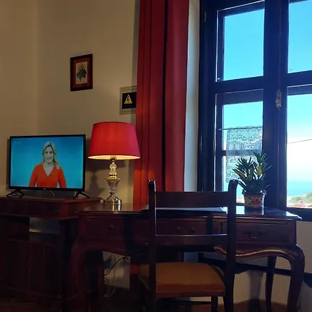 Apartamento Im Englischen Stil Mit Meerblick