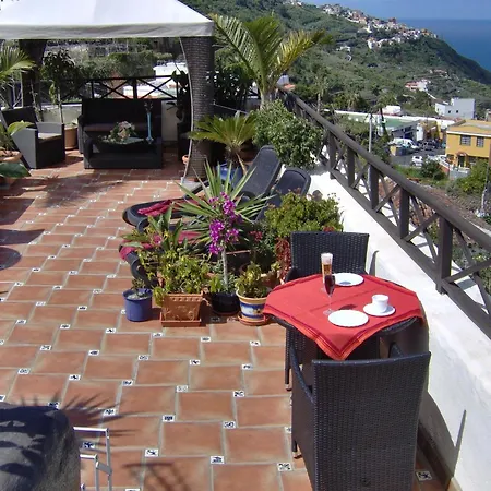 Im Englischen Stil Mit Meerblick Icod De Los Vinos